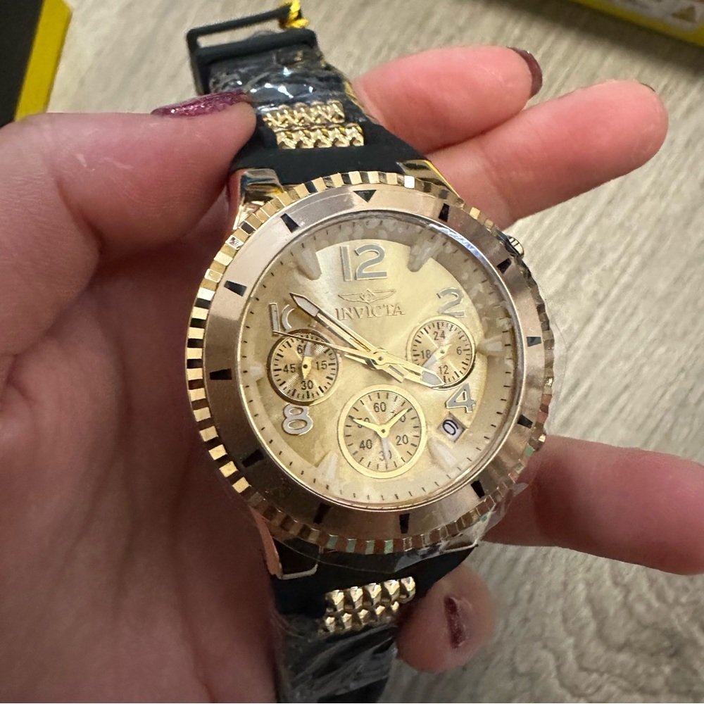 Invicta BLU Women's Watch - 39mm, Gold, Black (36909) - Picture 7 of 10